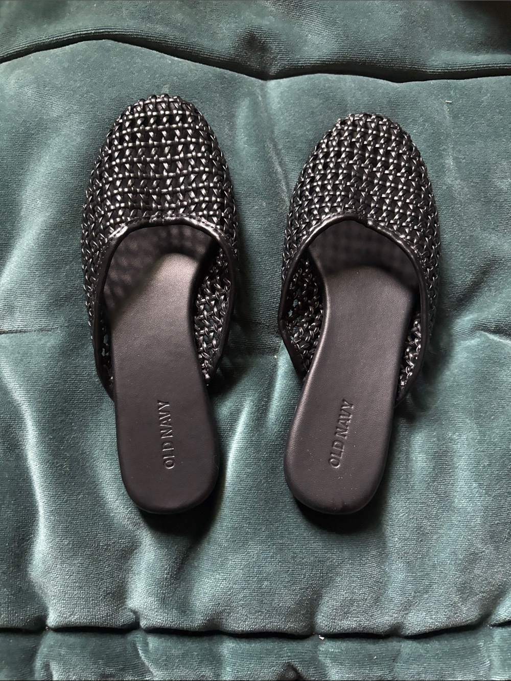 Old Navy Black Woven Slip-On Mules